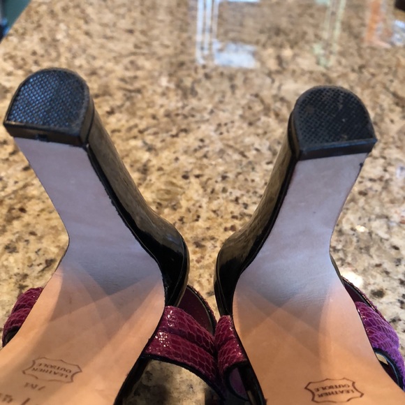 White House Black Market Heels - Picture 11 of 14